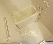 ゆったりくつろげるお風呂です・