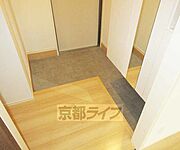 広い玄関です