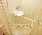 ゆったりできるバスルームです