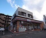 セブンイレブン京都桂上野店まで680m 美味しいコーヒーが手に入ります。