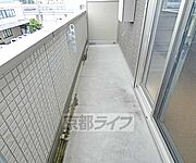 開放的なバルコニです