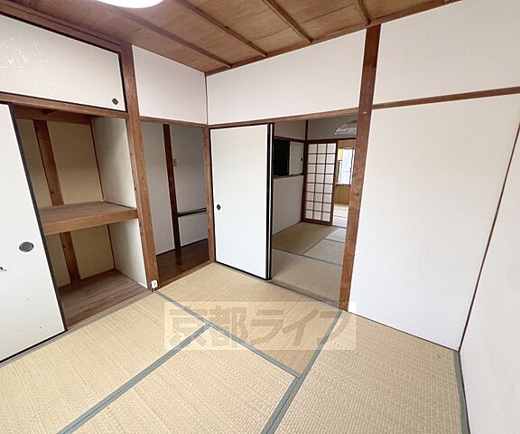 寝室