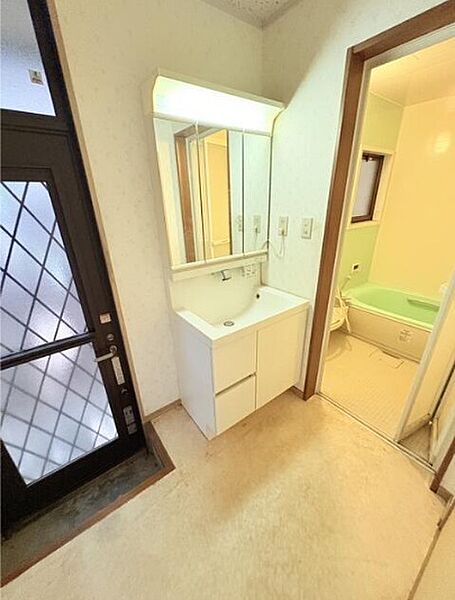 トイレを拡大表示