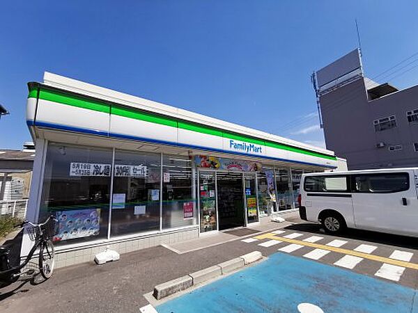 画像28:【コンビニエンスストア】ファミリーマート 美原今井店まで948ｍ