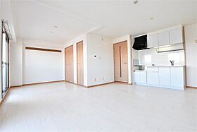 大阪府藤井寺市野中5丁目（賃貸マンション3LDK・4階・63.39㎡） その3