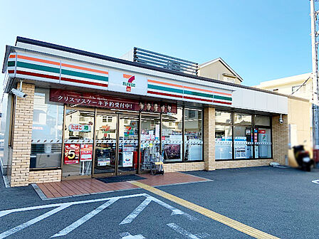 セブンイレブン 豊中千里園1丁目店(235m)