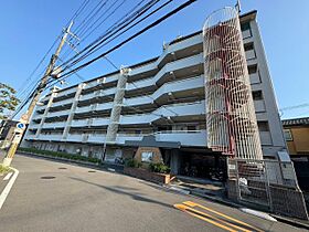 ネオライフマンション高槻  ｜ 大阪府高槻市宮田町3丁目（賃貸マンション3LDK・1階・57.55㎡） その1