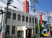 川口信用金庫一ノ割支店まで427m