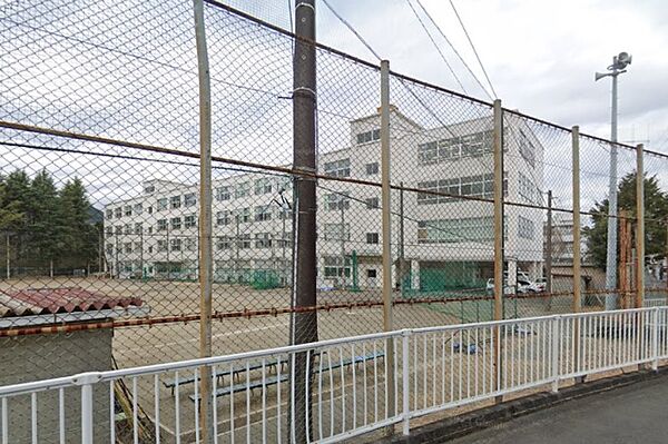 画像19:静岡市立安倍川中学校