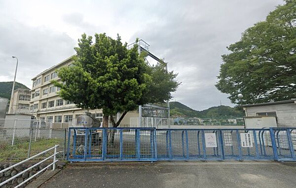 画像17:静岡市立服織小学校