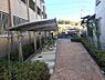 その他：屋根付の駐輪場です。