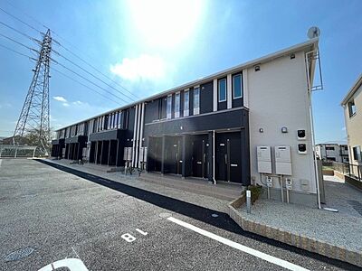 外観：長沼駅徒歩圏内の都市ガス仕様の新築アパート♪