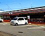 周辺：セブンイレブン 多摩和田店（855m）