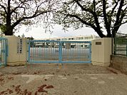 鶴川中央小学校まで約1269ｍ