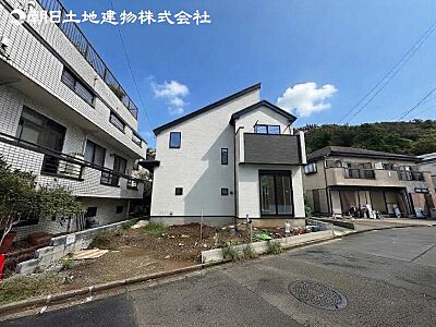外観:すぐの見学や資料請求など、お気軽にお問い合わせください 外観:すぐの見学や資料請求など、お気軽にお問い合わせください