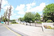 谷口台小学校まで約640ｍ