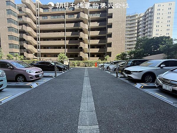 駐車場を拡大表示
