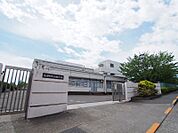 成瀬台中学校まで約913ｍ