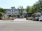 光が丘小学校まで約836ｍ