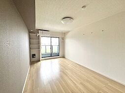 メルヴェーユ七里 2階1Kのリビング/ダイニング