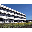 小学校「君津市立南子安小学校まで679m」