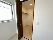 各居室に収納がついており、家族で使い分けしやすくなっています。