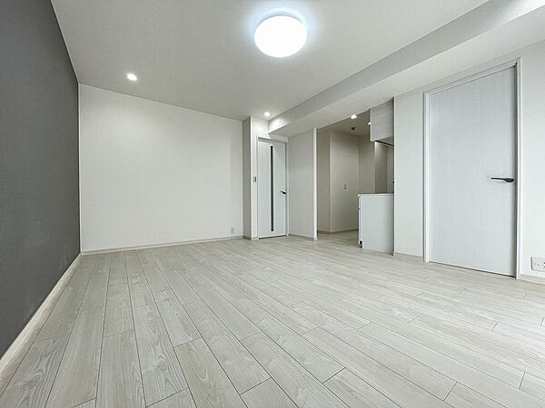 リビング/ダイニングを拡大表示