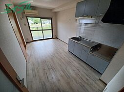 フラット立石C棟（伊賀市別府） 3階2DKのリビング/ダイニング