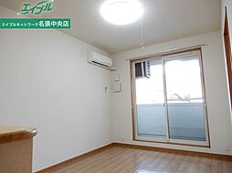 サンルーラルII 2階2LDKのリビング/ダイニング