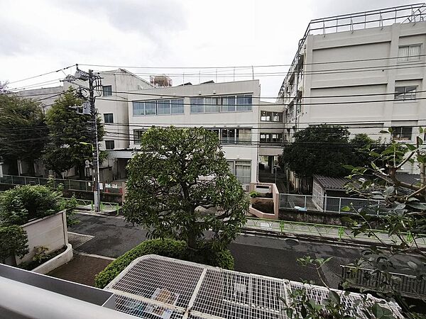 バルコニーを拡大表示