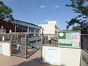 豊川北小学校 1648m
