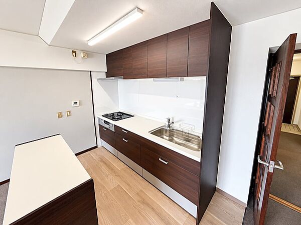 キッチンを拡大表示