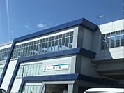 青山駅　徒歩約14分　約1100ｍ