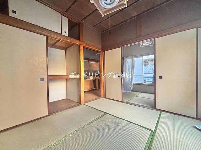 寝室