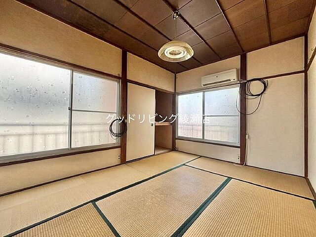 寝室