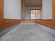 右手にはシューズボックスを設置することもできます♪