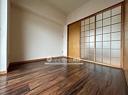 ＭＪ武雄レジデンス 302 3階2DKのリビング/ダイニング