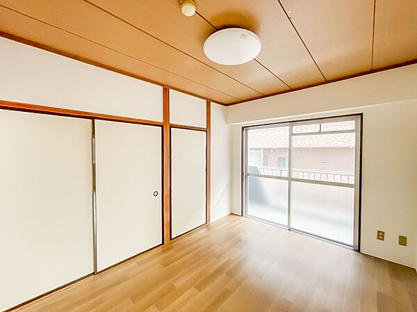 室内を拡大表示