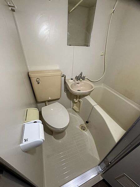 トイレを拡大表示