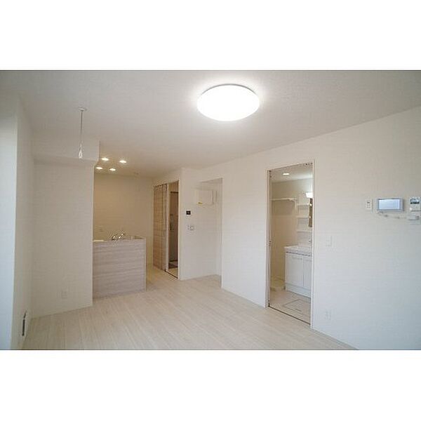 apartment 群馬県前橋市文京町3丁目
文京町の賃貸情報を見る
物件地図