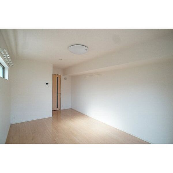 apartment 群馬県前橋市上新田町
上新田町の賃貸情報を見る
物件地図