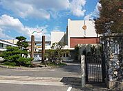 古知野中学校 1630m