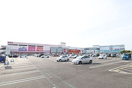 イオンモール木曽川(キリオ) 1610m
