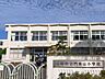 周辺：門弟山小学校 400m