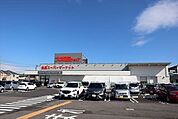 大阪屋ショップ 江南店 770m