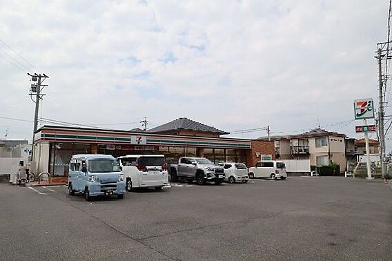 セブンイレブン...
