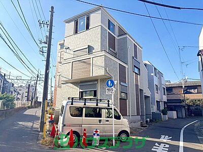 外観:【外観 2号棟】(2026年10月撮影) 外観:【外観 2号棟】(2026年10月撮影)