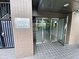 4 / 8