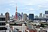 その他：洋室からは東京タワーを望むことができます。都会の洗練された街並みを日々身近に感じられる、贅沢なロケーションです。※眺望は将来にわたって保証するものではありません。