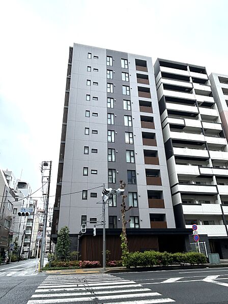 【Jワザック東京押上】京成押上線・都営浅草線「押上」駅まで徒歩9分、東武伊勢崎線「とうきょうスカイツリー」駅まで徒歩11分など、複数沿線利用可能。通勤やお出掛けにも便利な立地です。